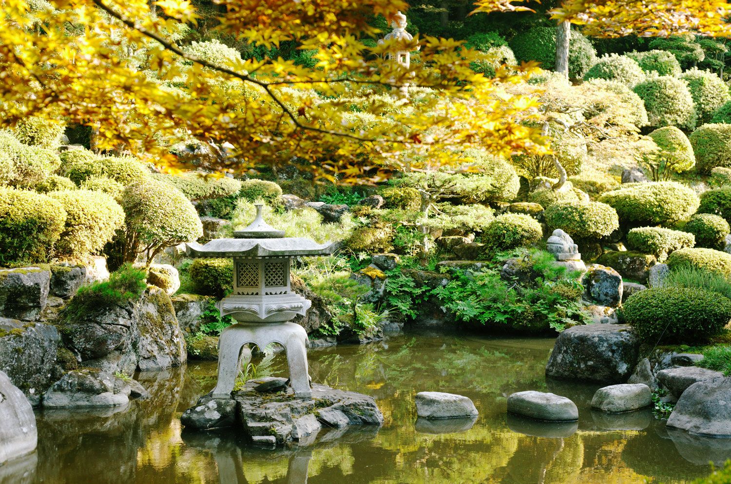 Garden Installation rock-service-02